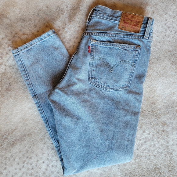 SOLD🥳Levis 501 light wash skinny jeans - Picture 3 of 15